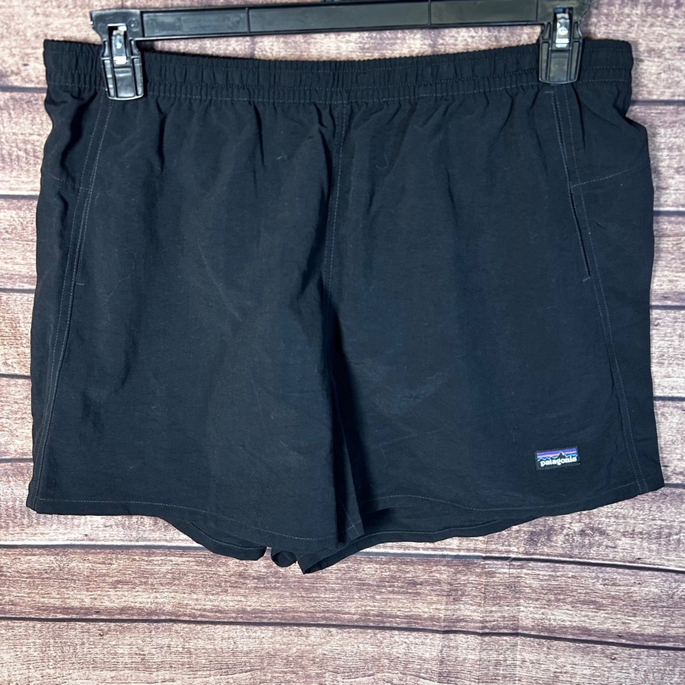 Patagonia Baggies Shorts Womens Large Black 5 Inch Inseam Nylon Athletic Hiking